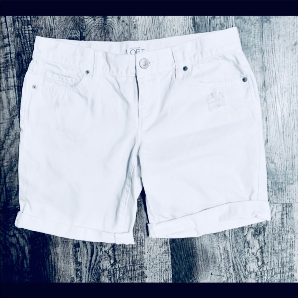 Ann Taylor LOFT White Denim Distressed Shorts 4/6